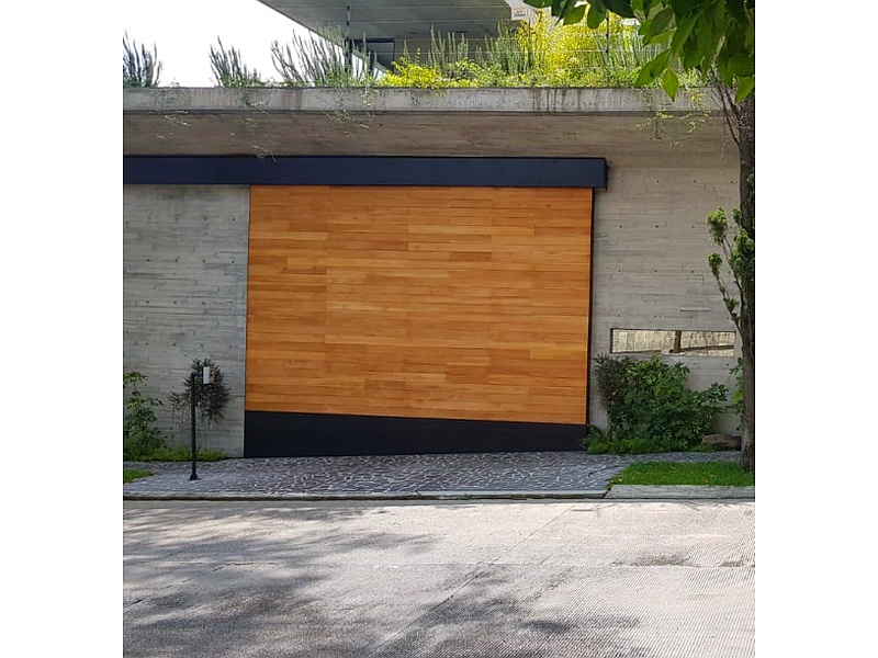 Puerta Garaje Madera con Acero Reforzado México 