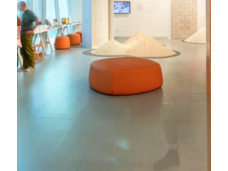PUFF NARANJA CIRCULAR PARA VISITA CENTRO MEXICO
