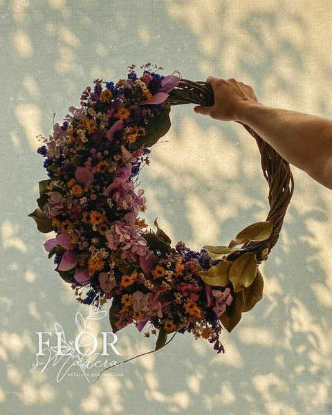 CORONA DE FLORES HERMOSAS CDMX