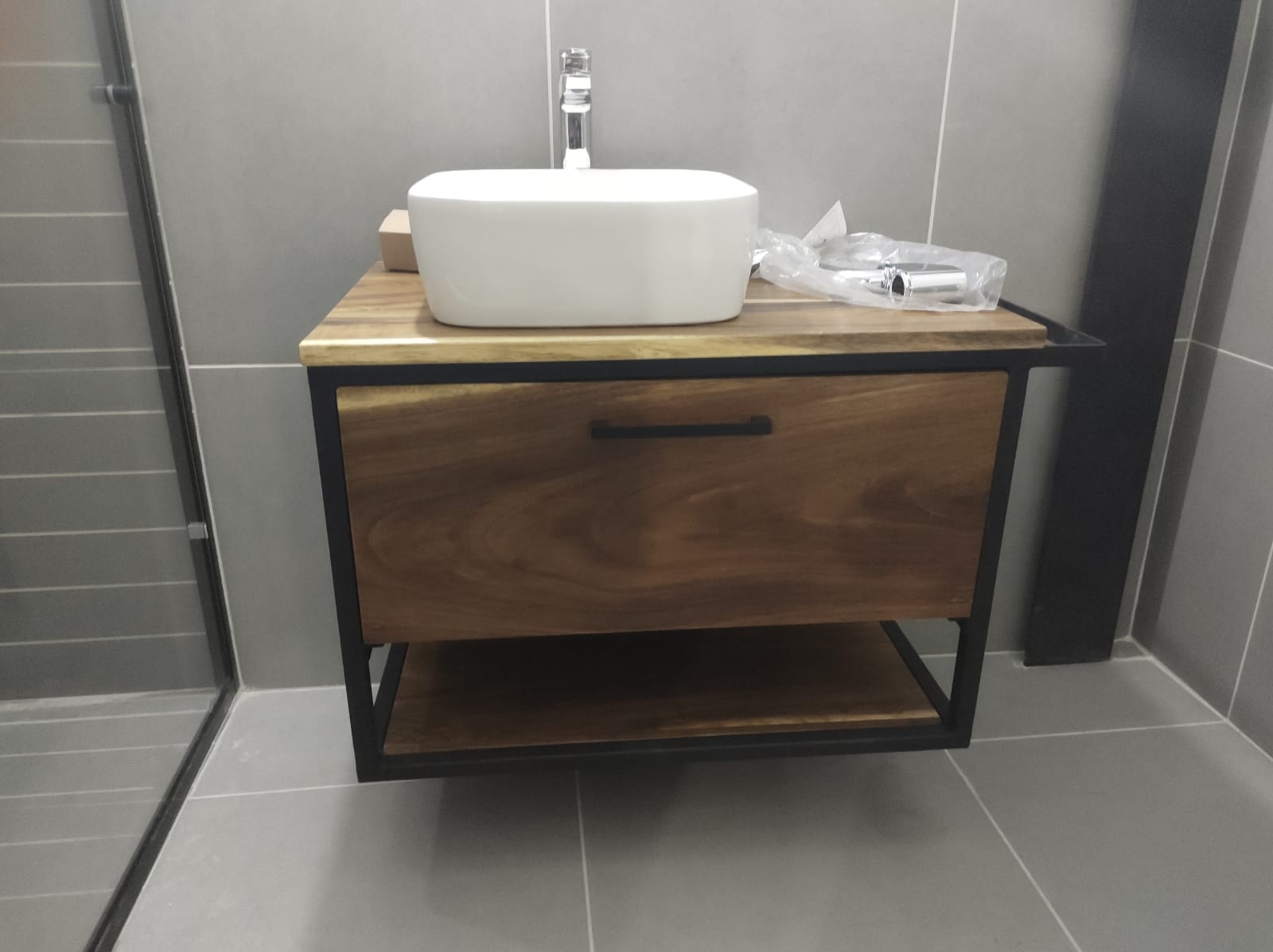 MUEBLE DE BAÑO PEQUEÑO CDMX