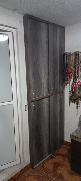 Puertas de closet elaboradas en laminado plástico CDMX