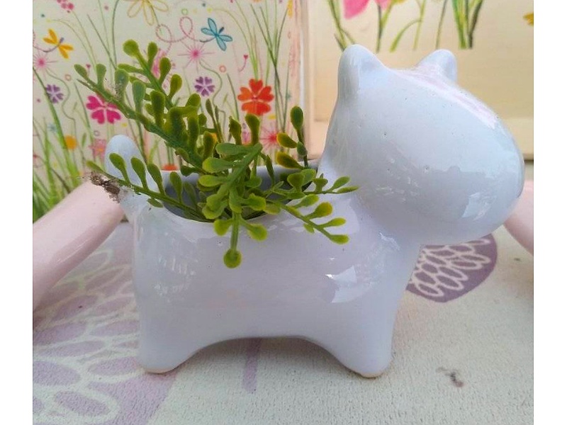 Florero de porcelana diseño canino blanco México