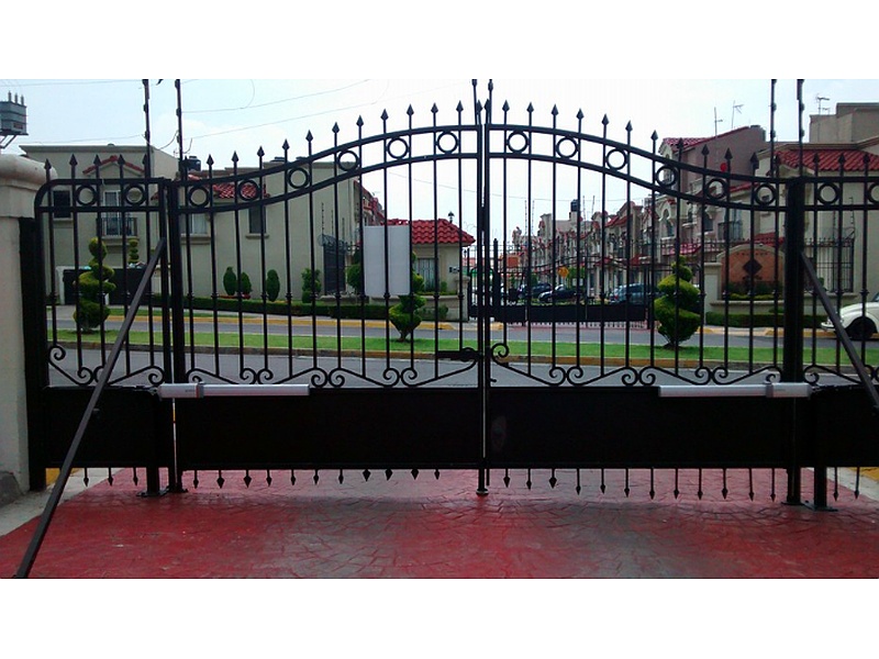 Puerta Garaje Seccional PVC Acabado Brillante Mexico