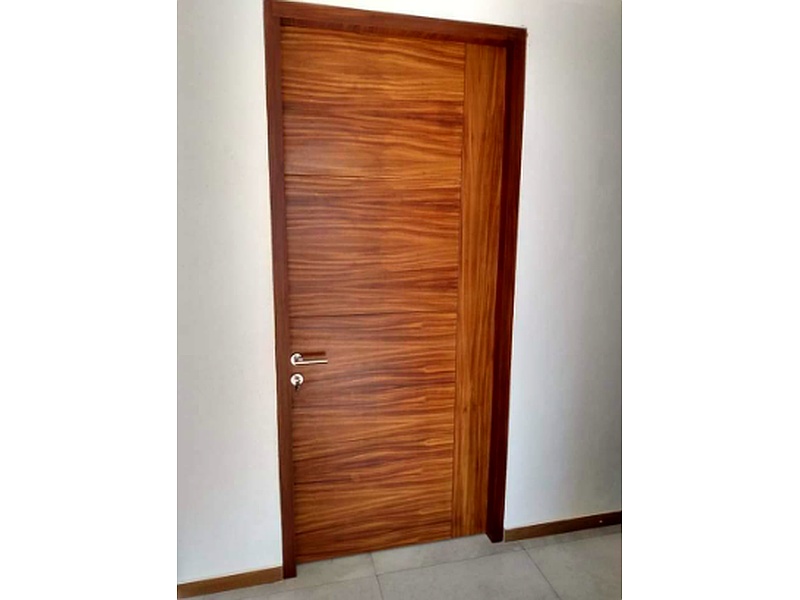 Puerta Abeto Franjas Negras/Cafes Mexico