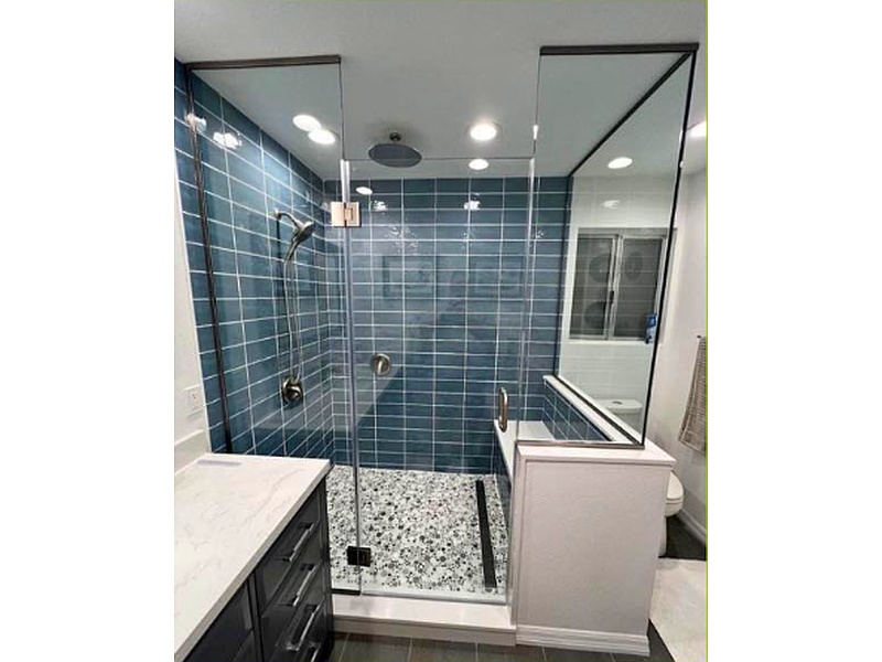 Cortina de Baño Abatible con Herrajes Negros México