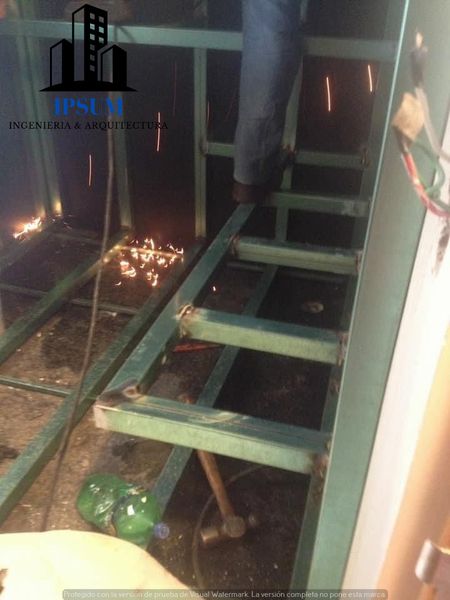 Construcción  cuarto vapor México