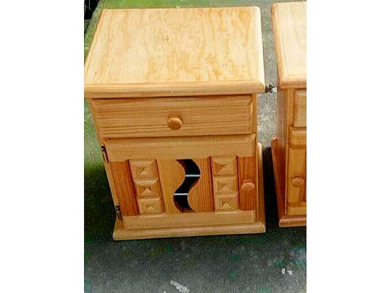 Velador de madera lacada Mexico