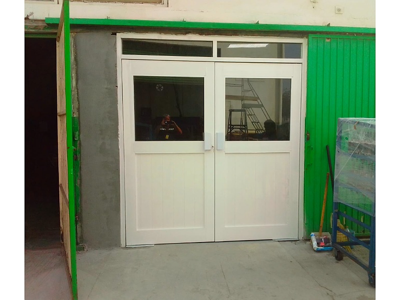 Puertas abatibles de aluminio México