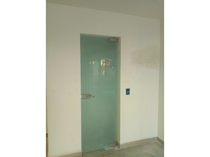 Puerta de vidrio templado México
