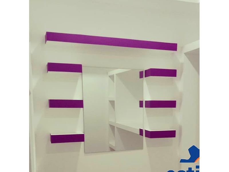 estantería con espejo Toluca Construcción Diseño y Soldadura
