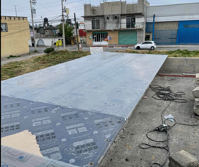 Instalación de Estructuras de Soporte México