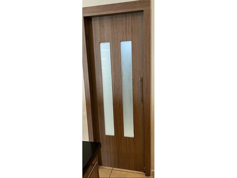 Puerta Madera Sólida 2 Paneles Cristal SLP Symarg Carpinteria