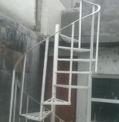 Servicio de Herrería de Escalera en Espiral México