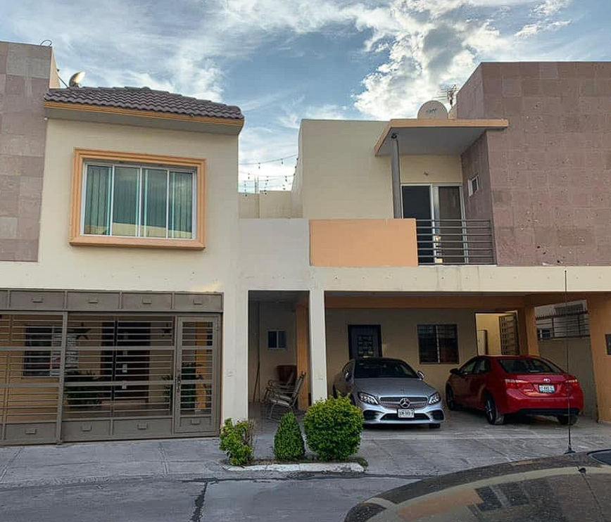 Consultores Planificación de Casa con Estilo Contemporáneo México