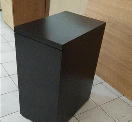 Buró Minimalista en Negro Mexico