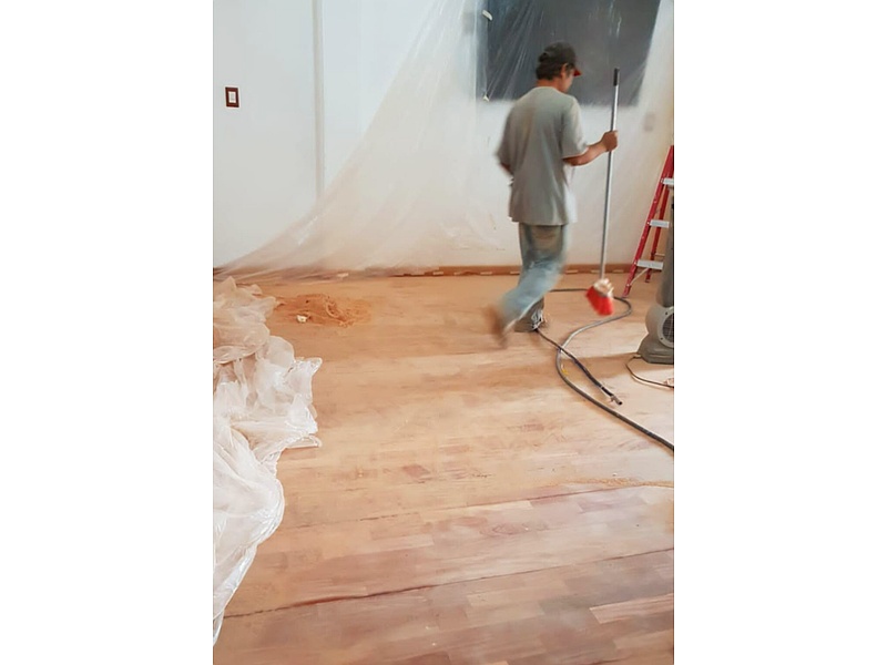Mantenimiento de piso de madera México