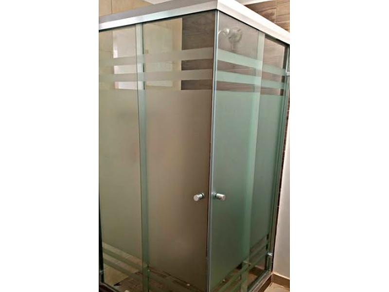 Cancel baño vidrio México