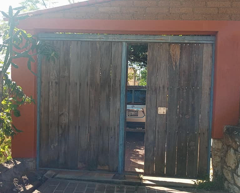 Puerta Corrediza de Madera Estilo Rústico Mexico