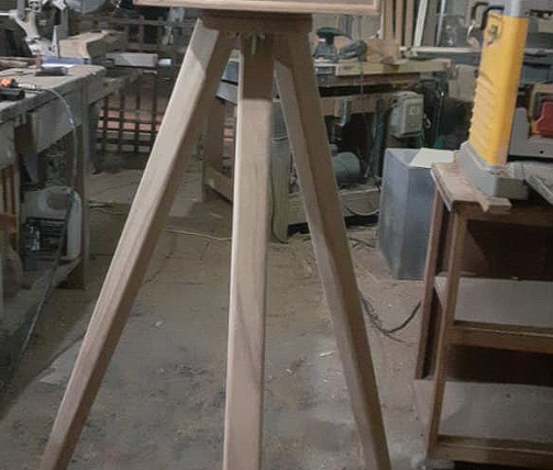 Banco Rústico con Estructura de Madera Mexico