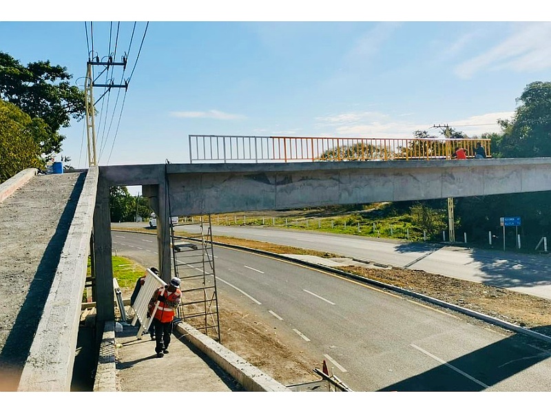 Colocación parapeto México