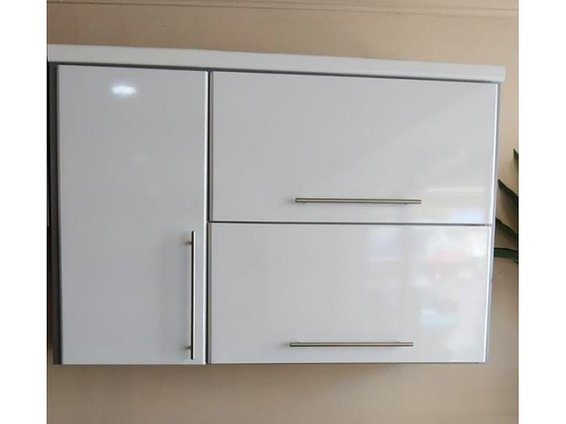 Mueble flotante de cocina color blanco Mexico