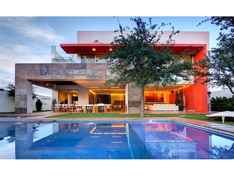 Diseño exterior con alberca México