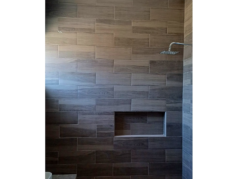 Piso Vinílico SPC Mandala negro y gris combinado MEXICO