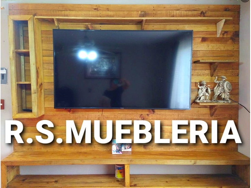 Mueble de madera lacada para Tv Mexico