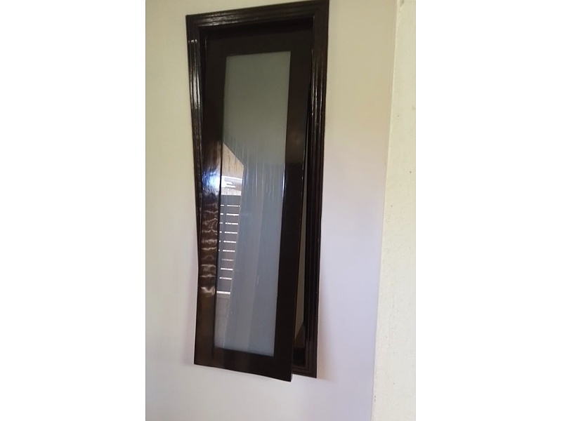Ventana color negro de madera Mexico