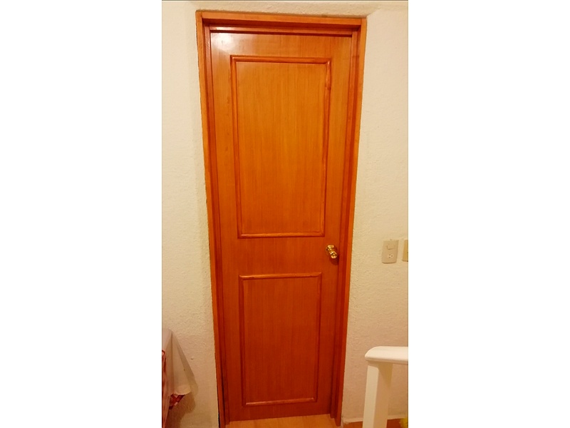 Puerta de madera lacada Mexico