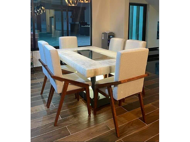Mesa blanca vintage México