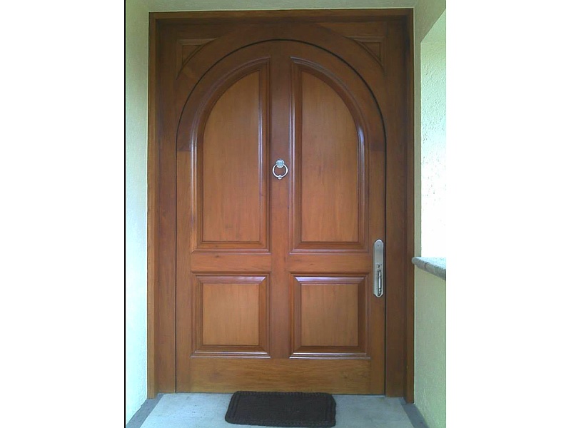 Puerta solida México