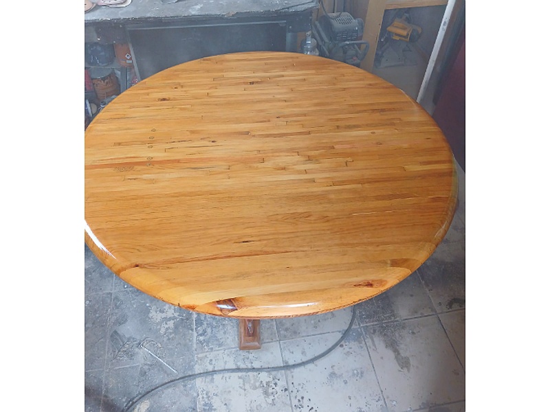 mesa de comedor redonda CDMX Carpintería y Ebanistería Joliver