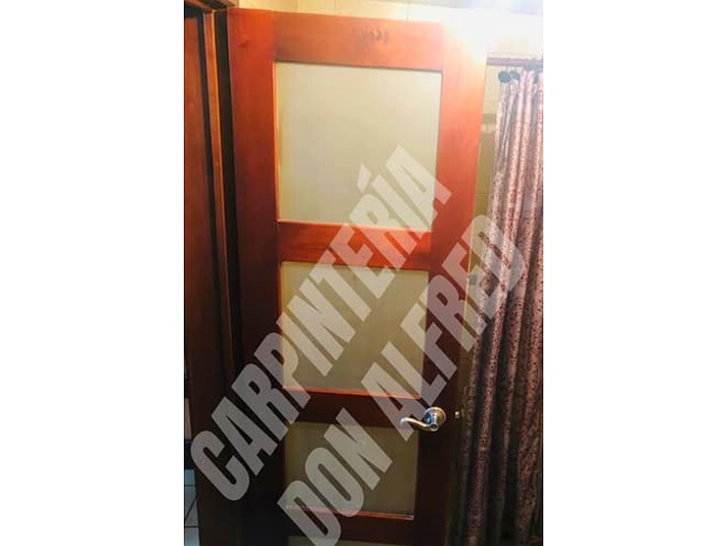 Puerta con Cristal Esmerilado México