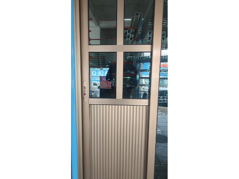 Puertas Aluminio Mérida