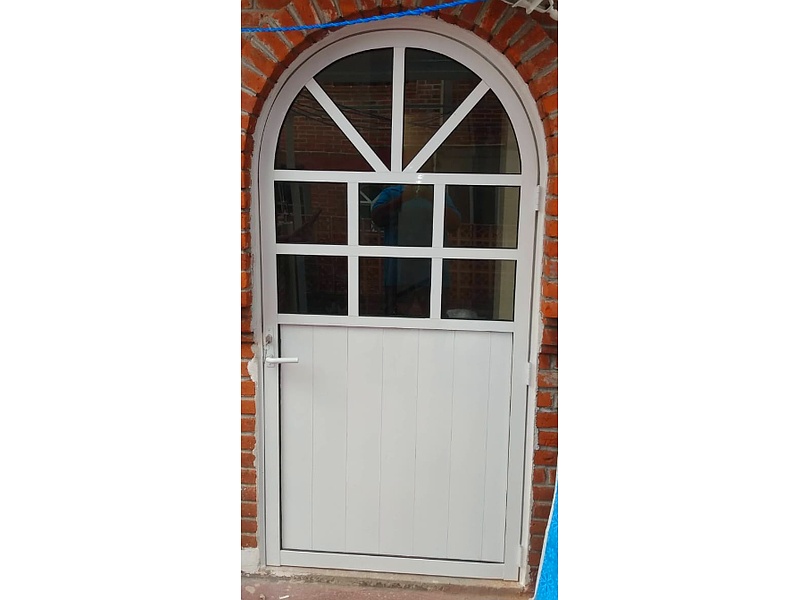Puerta redondeada blanca de aluminio Mexico