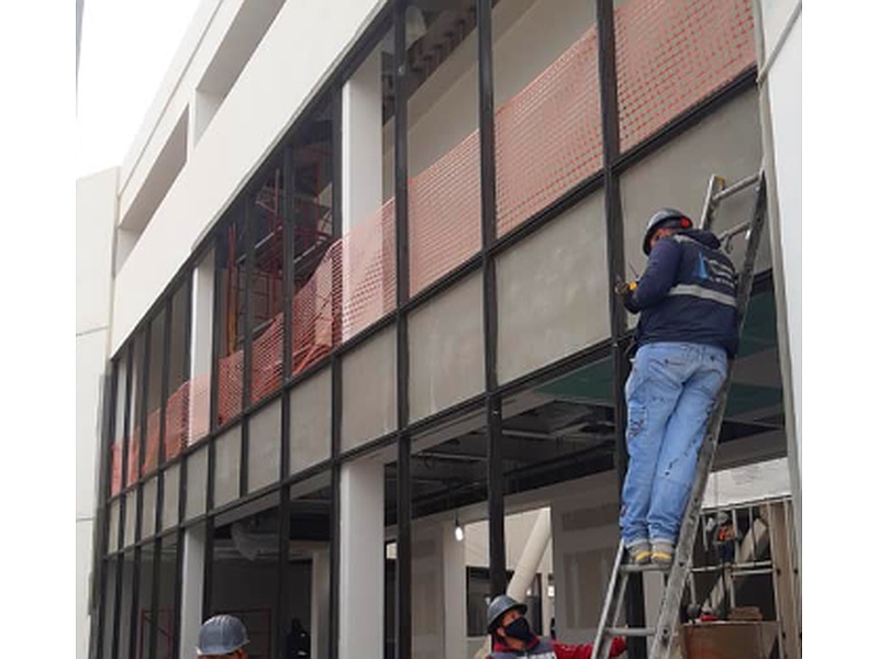 VENTANA CON ESTRUCTURA DE ALUMINIO GRANDE MEXICO