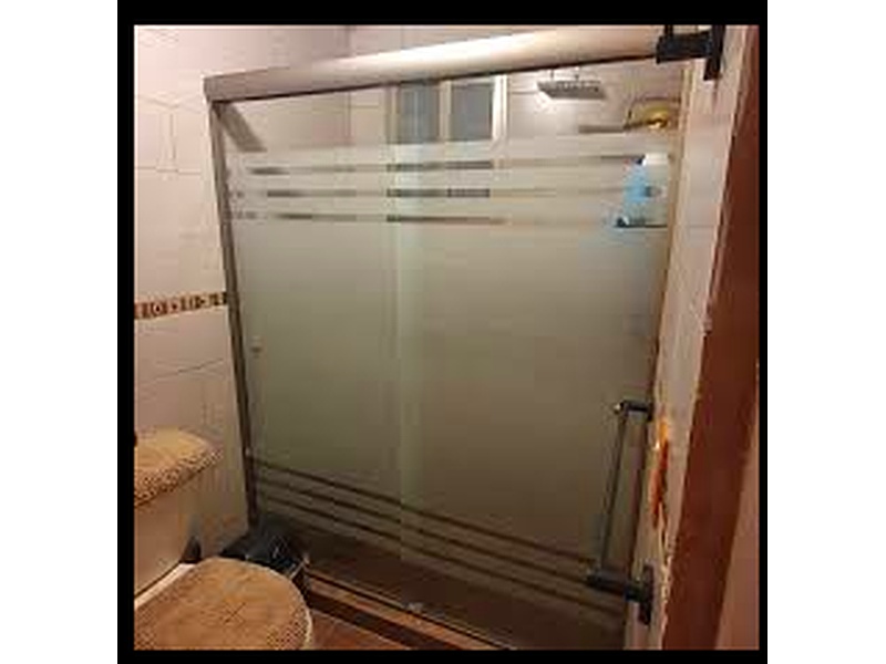 Puerta de baño de vidrio México