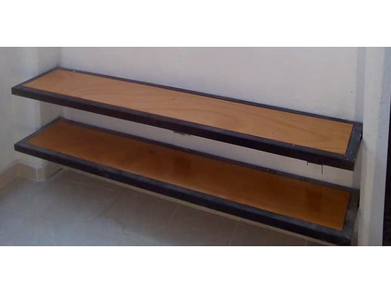 Repisas flotantes en metal con madera Mexico