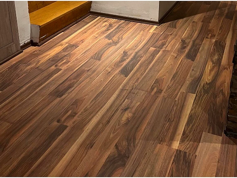 Piso de madera acabado rustico Mexico