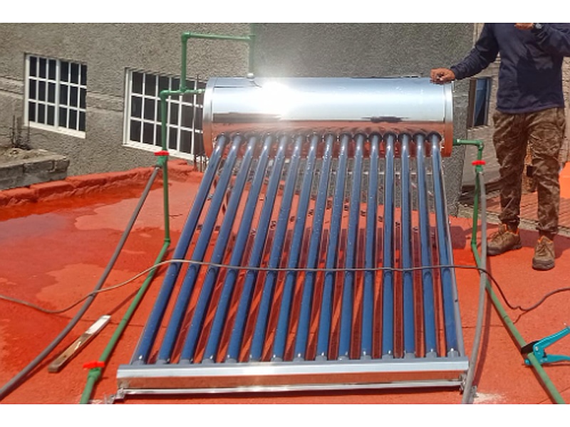 INSTALACION DE CALENTADORES SOLARES PARA RESIDENCIA MEXICO