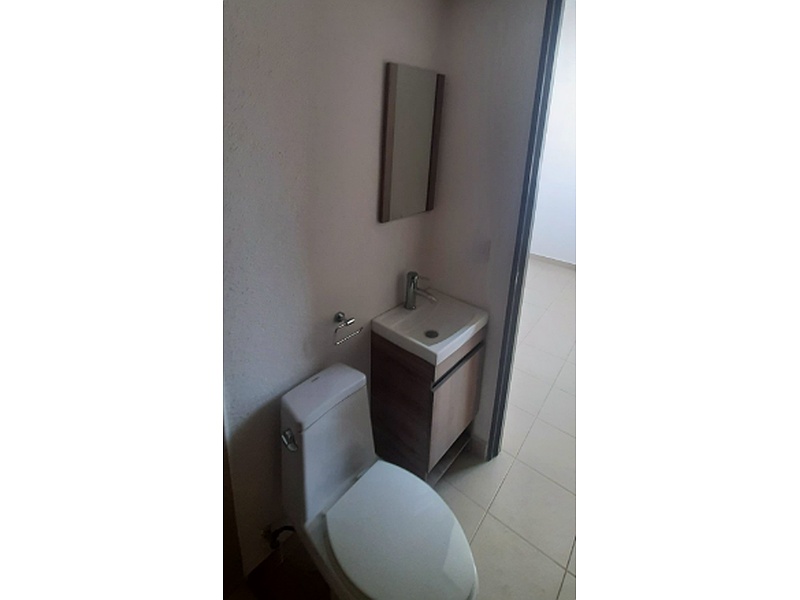 mueble de baño con espejo CDMX Soluciones Integrales Y Remodelacion Soinre