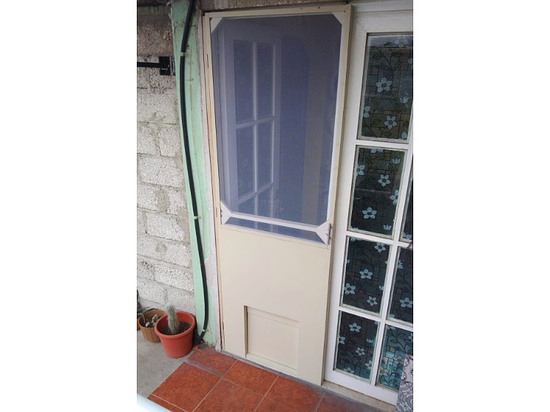 puerta con mosquitero CDMX Muebles En Madera LILU