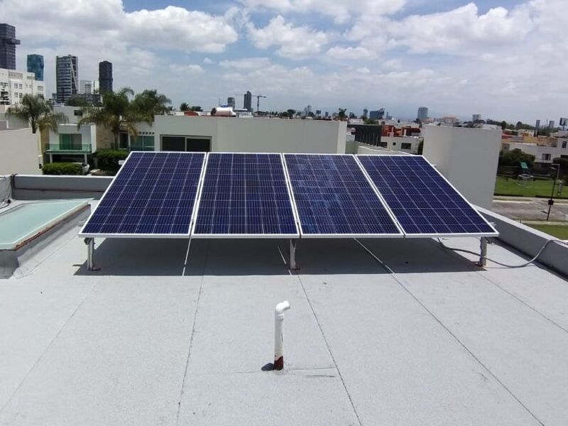 Instalación paneles solares Puebla Grupo MAE	