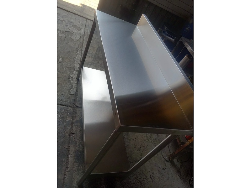 mueble de cocina en acero Morelia GIAM mobiliario de acero inoxidable