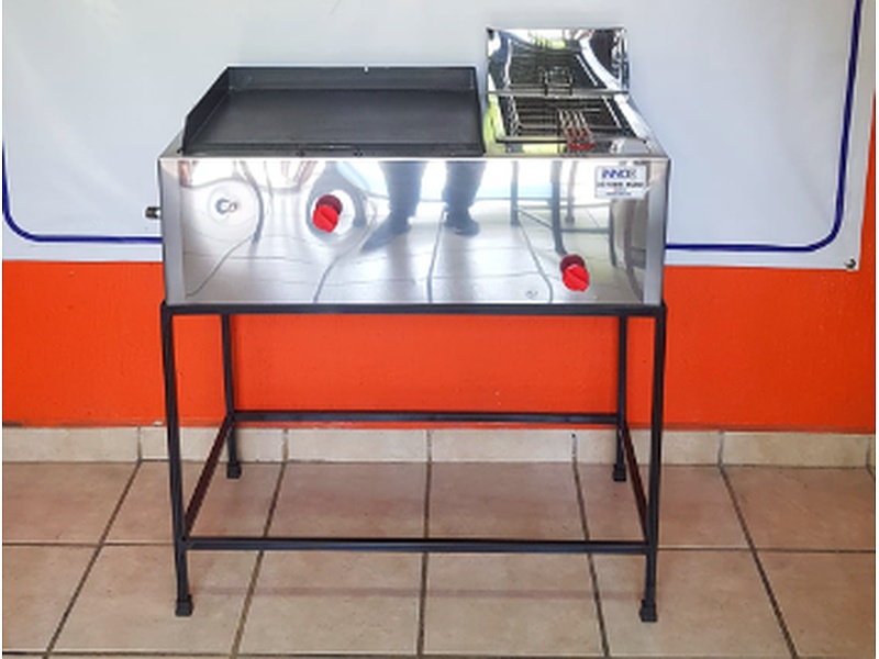 Freidora de papas y plancha en acero México