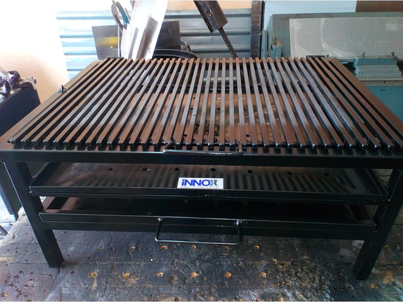 Parrilla de acero México
