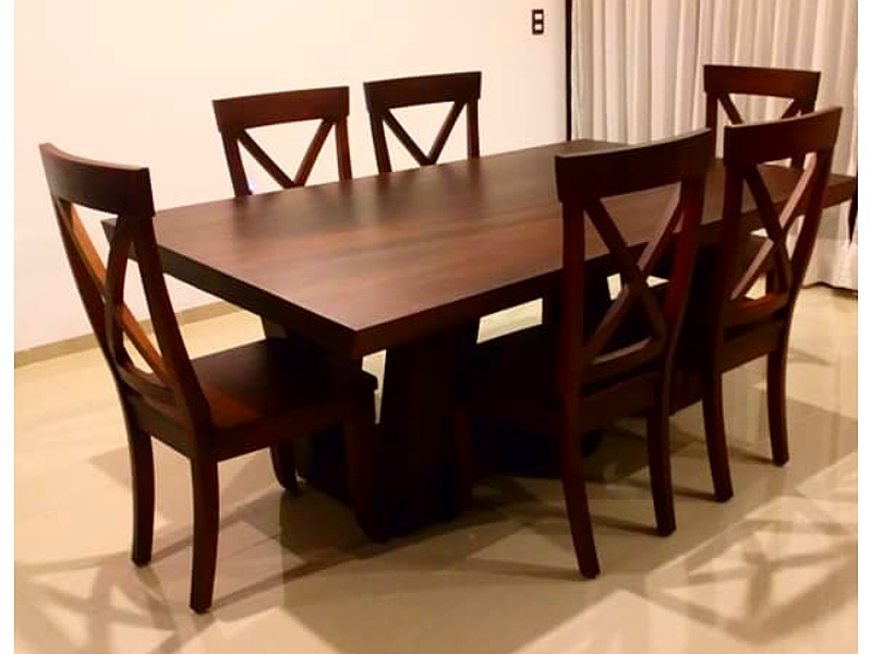 Comedor de madera color café Mexico