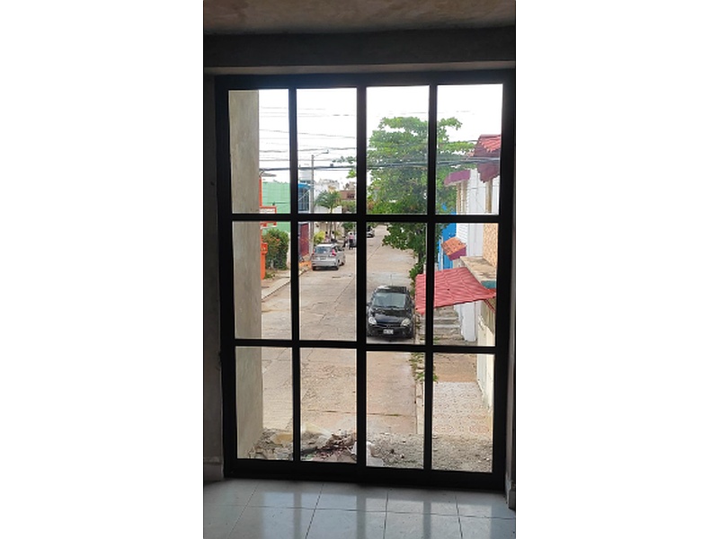 ventana cuadriculada de aluminio México Trabajos de construcción y remodelación