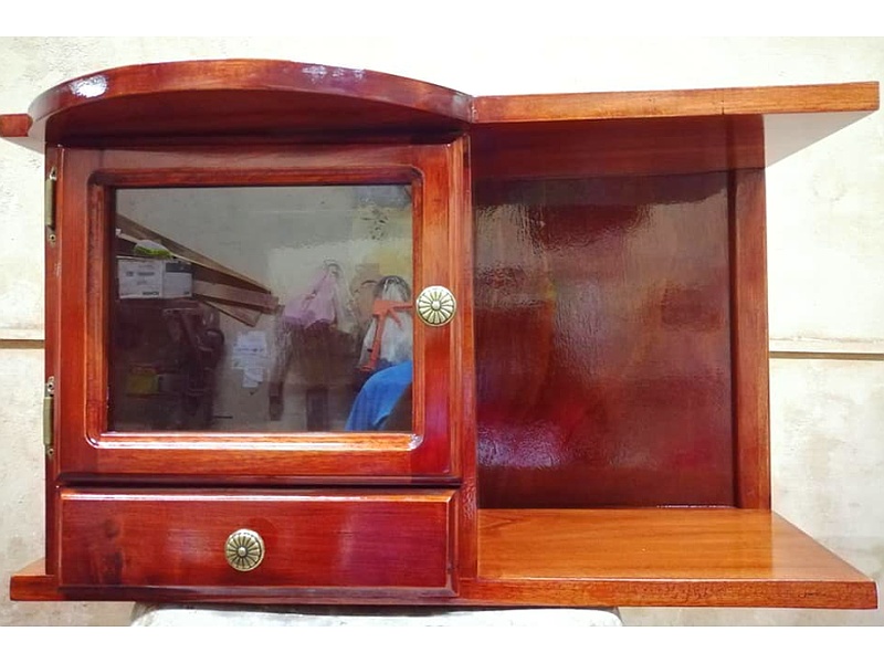 Mueble para guardar urnas México